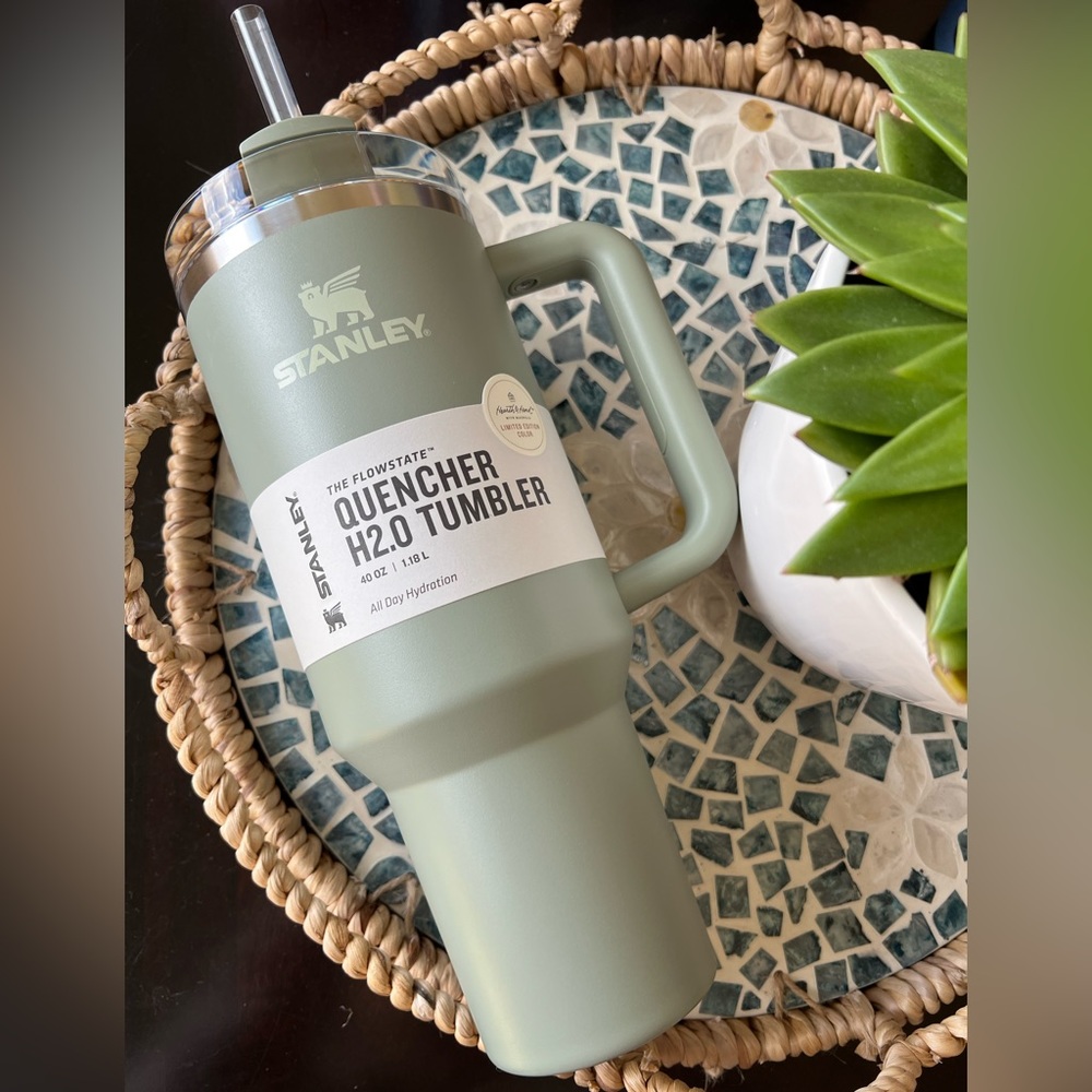 Stanley x Hearth and Hand by Magnolia 40 oz. Quencher H2.0 FlowState Tumbler